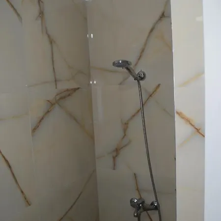 Apartment Matia Sarandë